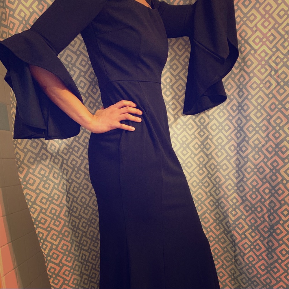 Long black formal fashion nova dress-sz L